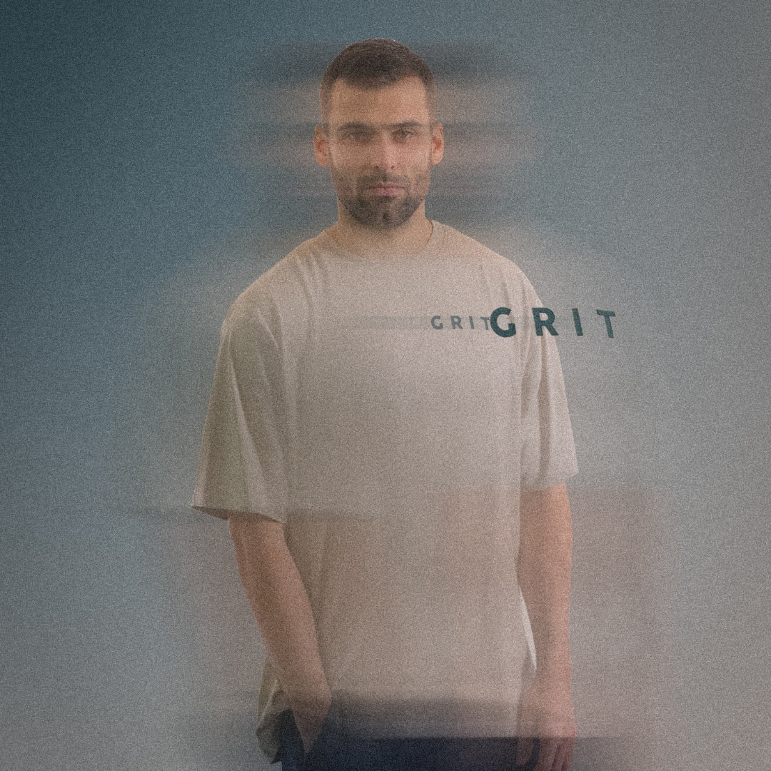 Camiseta GRIT Community Makes You Stronger