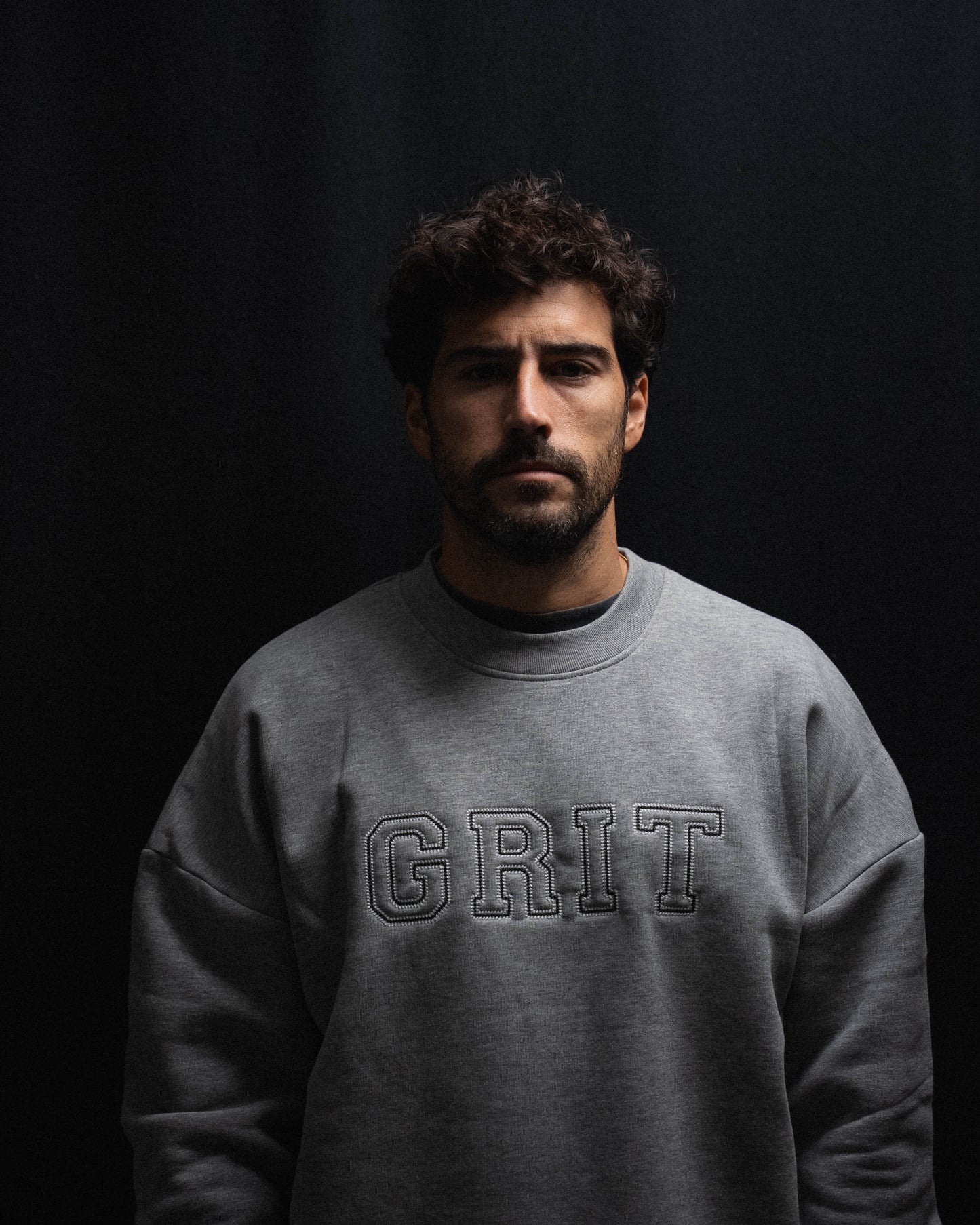 Sudadera GRIT bordada